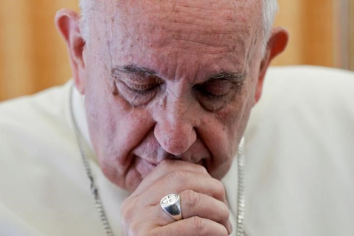 Le pape prone une mediation entre usa et coree du nord