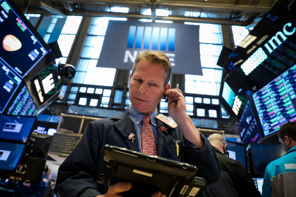 Wall street finit indecise