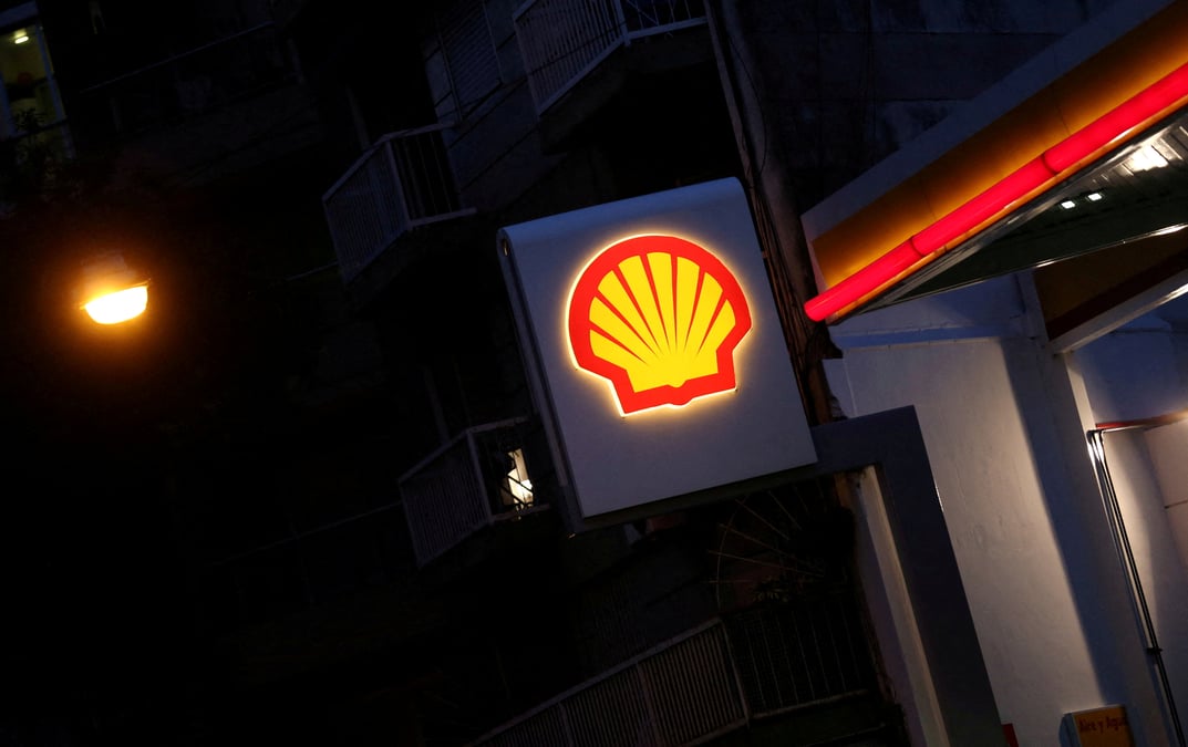 Shell releve le dividende et les rachats d'actions apres un solide 4e trimestre