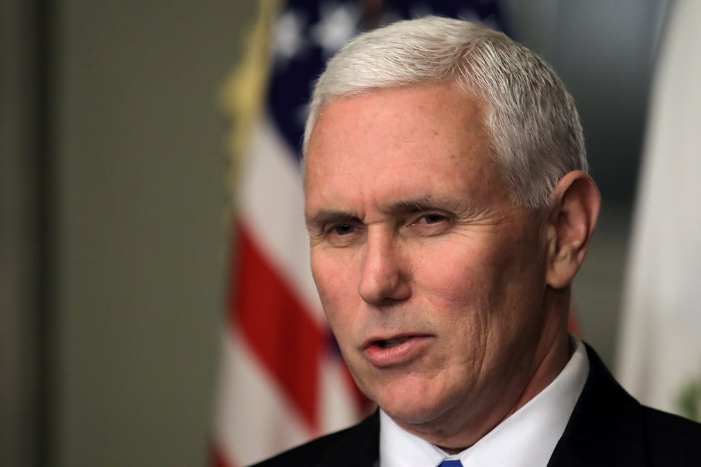 Mike pence en europe pour rassurer sur l'engagement americain