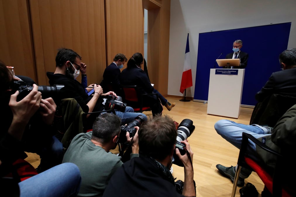 Conflans: sept personnes, dont deux mineurs, deferees en vue de leur mise en examen