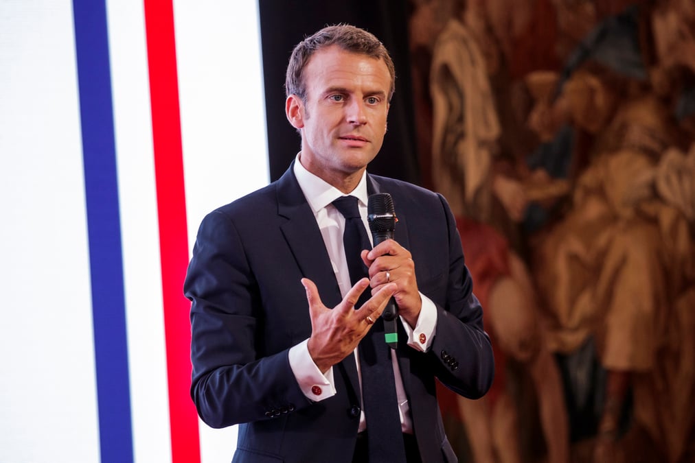 Debat relance sur le bien-fonde du service national universel