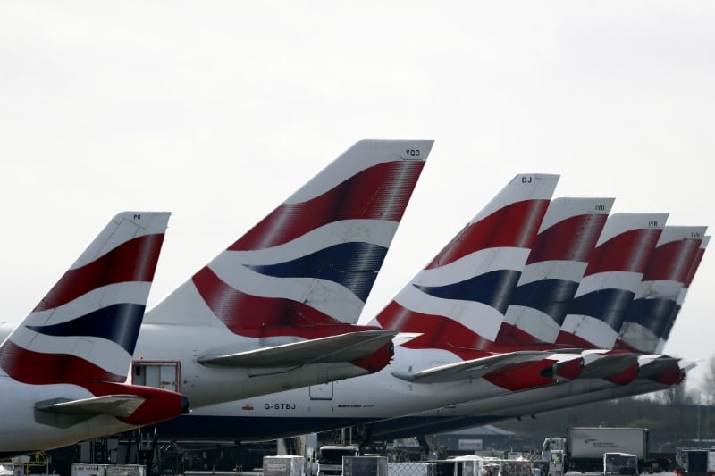 Le gouvernement britannique compte acheter des actions de compagnies aeriennes