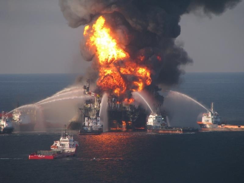 Bp versera 18,7 milliards de dollars pour la maree noire de 2010