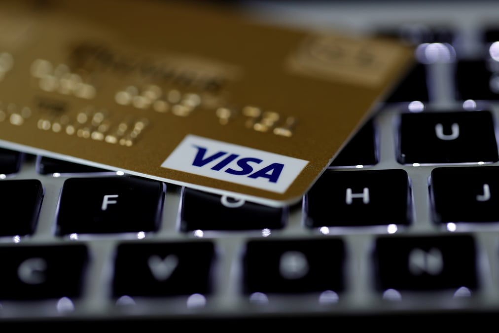 Visa rencherit a son tour sur mastercard pour earthport