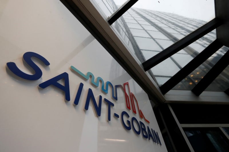 Saint-gobain passe €2,0 mds de depreciations en 2018