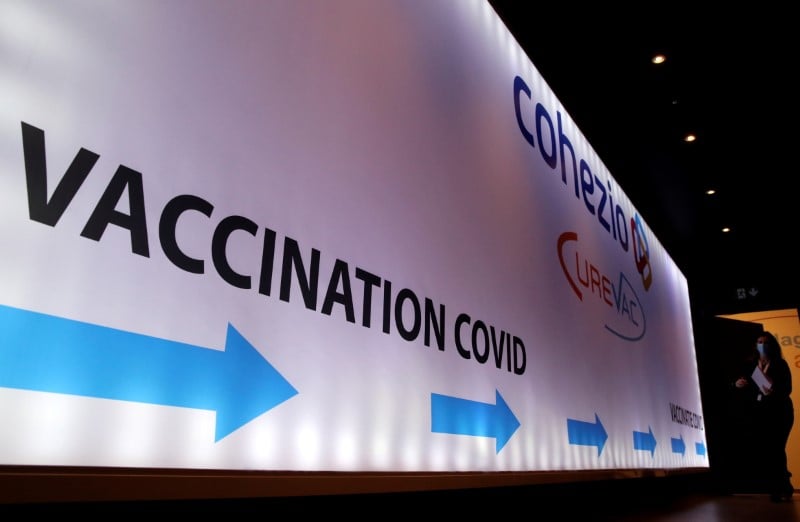 Allemagne: le deploiement de la vaccination en bonne voie malgre l'echec de curevac