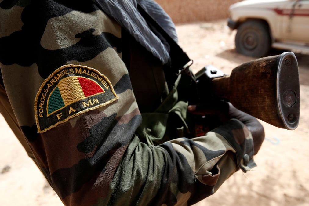 Attaque contre un camp militaire au mali, au moins 14 morts