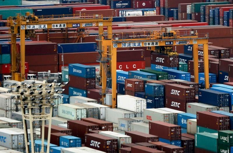 Les exportations assombrissent les perspectives du Japon