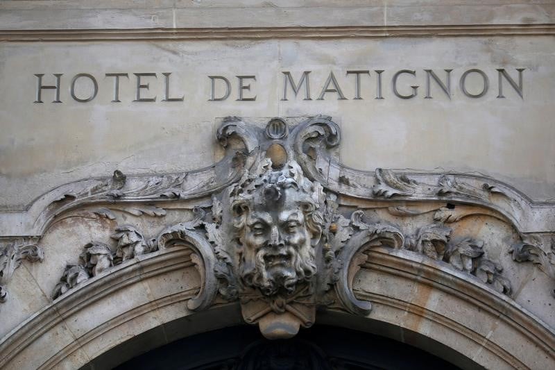 Les parlementaires recus a matignon sur la constitution