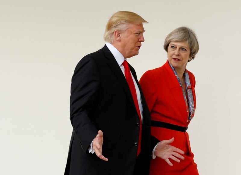 Trump s'est entretenu avec theresa may sur l'iran