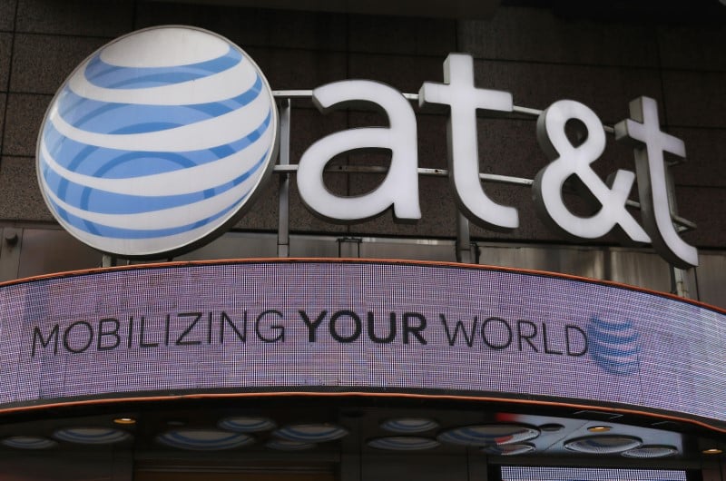 At&t accusera une perte au 4e trimestre liee au calcul des retraites