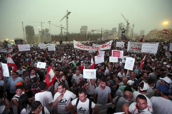Accord gouvernemental pour regler la crise des dechets au liban
