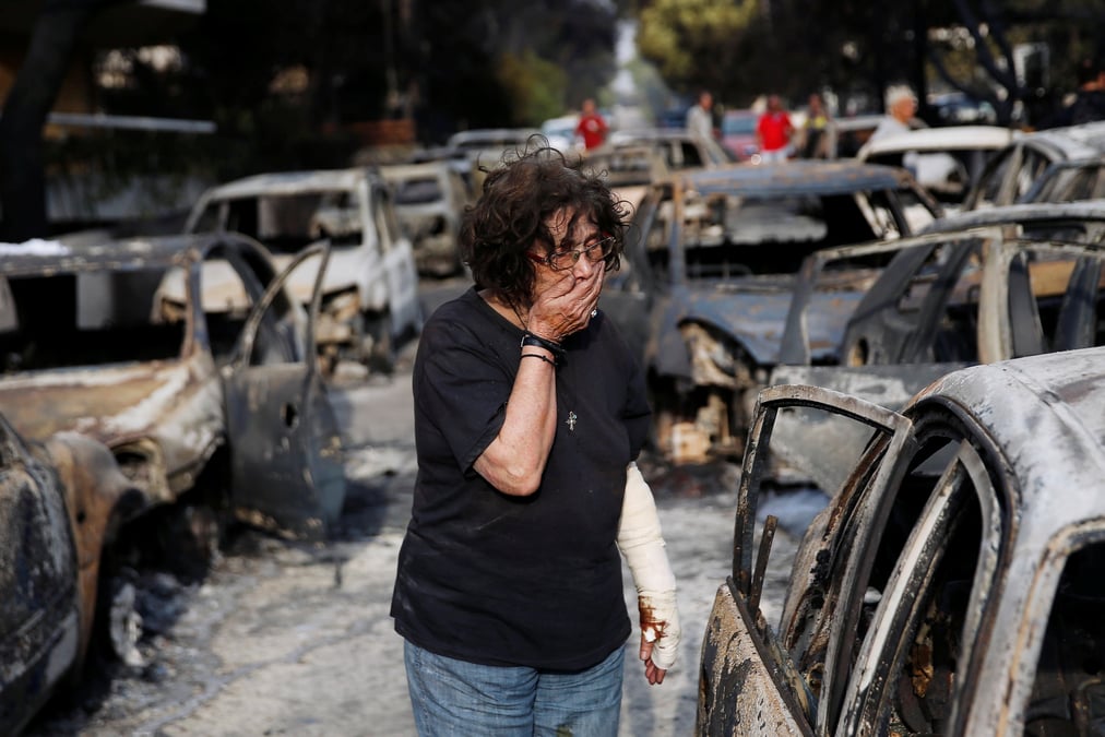 Le bilan des incendies en grece s'alourdit a 79 morts
