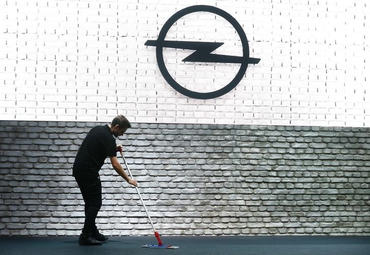 Opel propose des plans de departs volontaires en allemagne