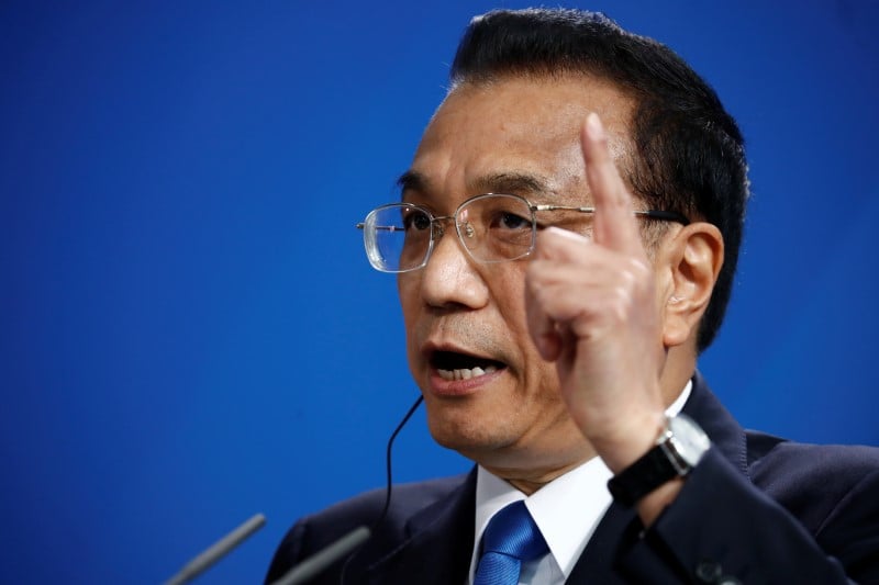 Pekin veut stimuler les investissements prives