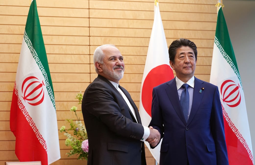 Abe songe a se rendre en iran a la mi-juin