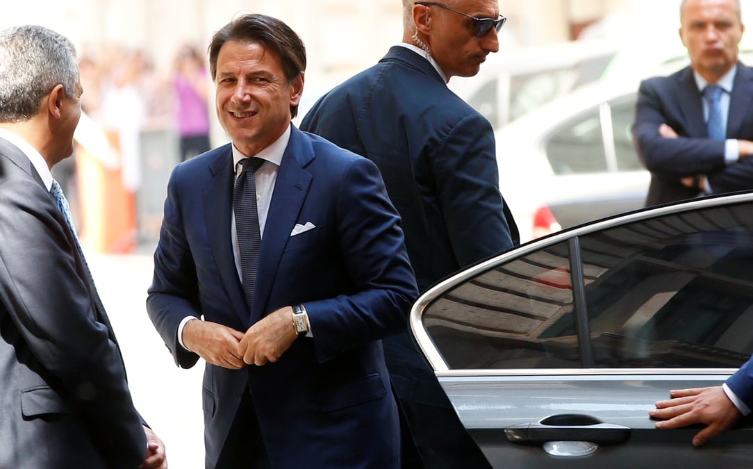 Giuseppe conte appelle les adherents du m5s a voter pour une coalition avec le parti democrate