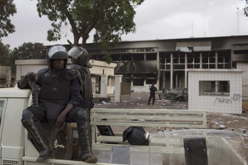 L'armée du Burkina Faso soutient Zida pour diriger la transition