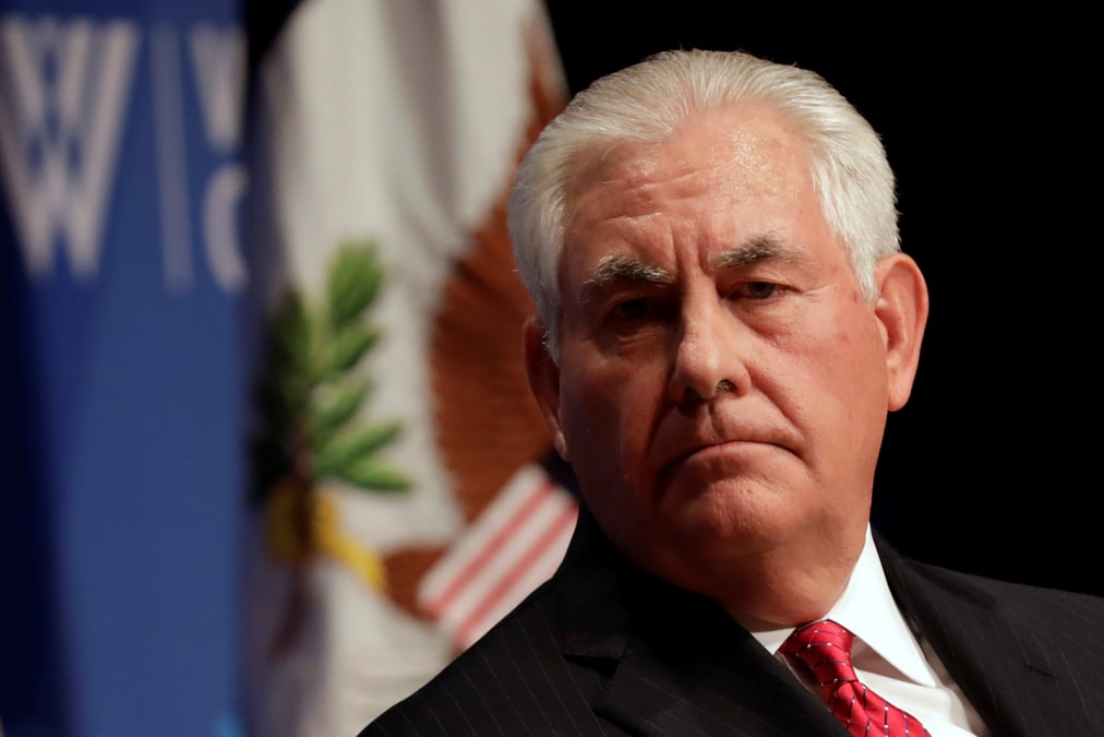Tillerson reaffirme qu'il ne va pas quitter le departement d'etat