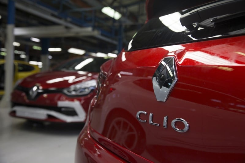 Moins de renault clio a flins pour la 5e generation