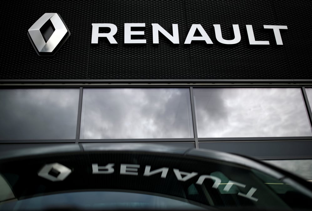 Renault rouvrira partiellement mardi son usine de flins