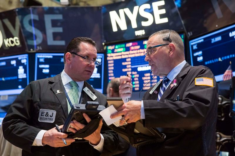 Le Dow Jones gagne 1,00% à la clôture, le Nasdaq prend 1,29%