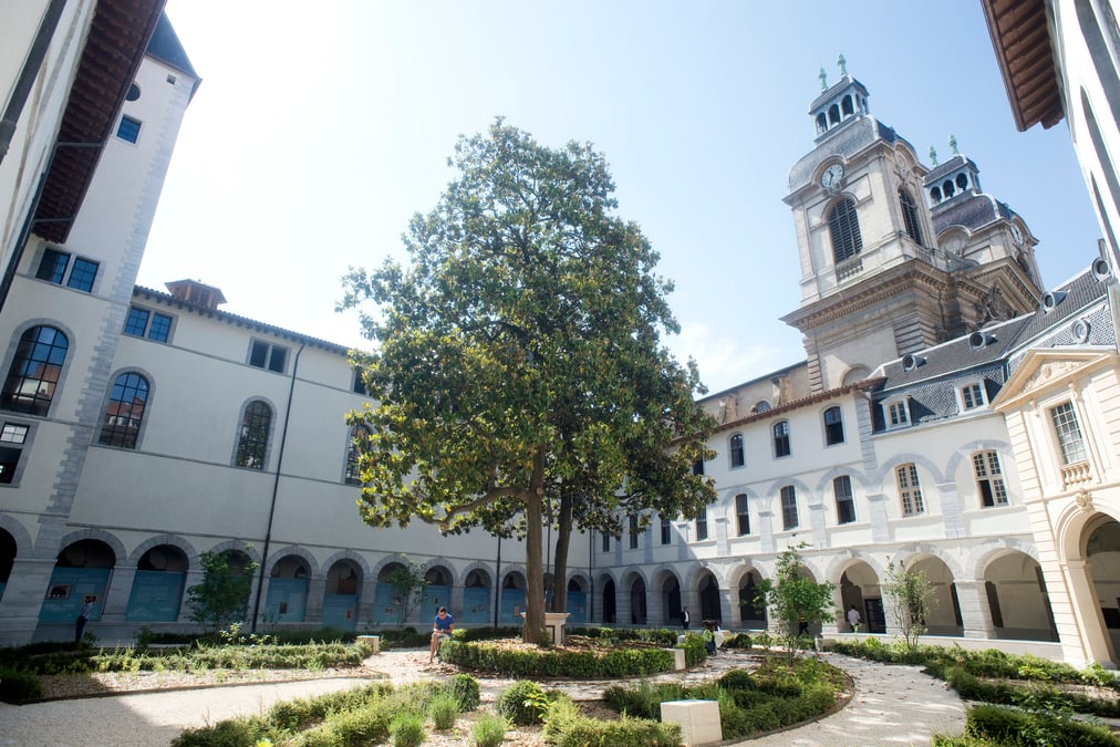 Hotel Dieu jardin