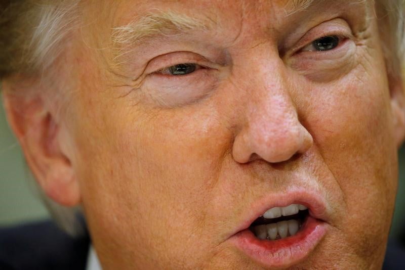 Trump s'engage a oeuvrer pour la paix en ukraine