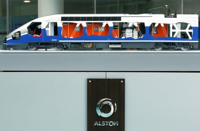 L'australie s'inquiete de la fusion alstom-siemens