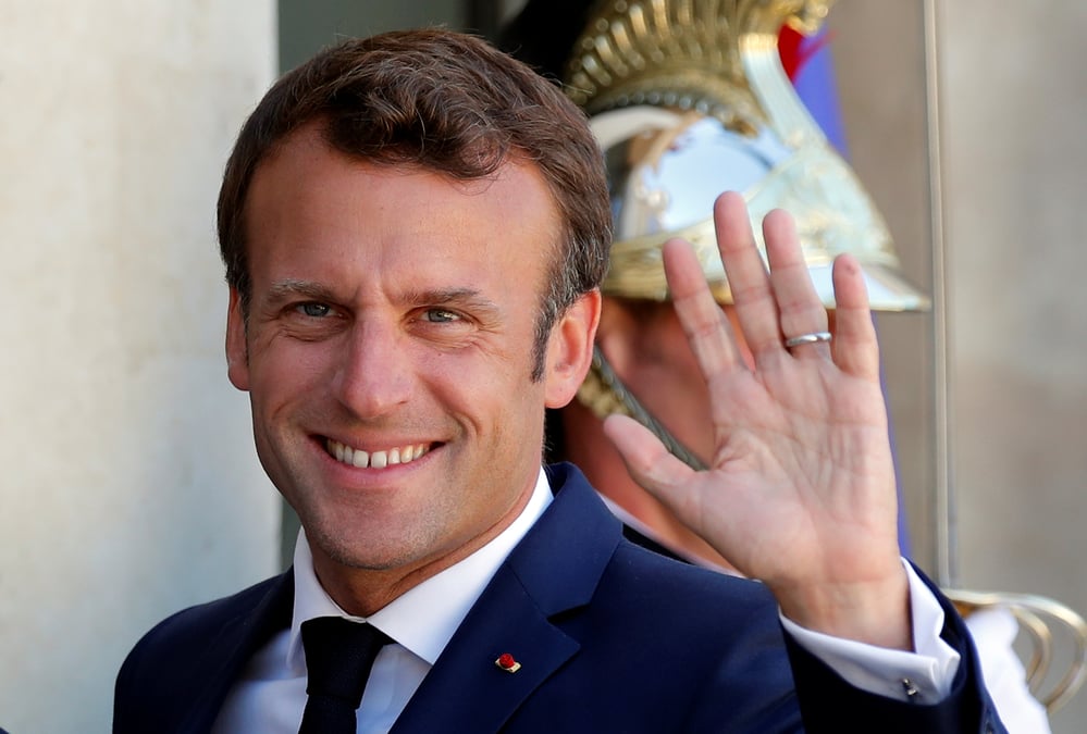 Macron se jette dans la melee des municipales