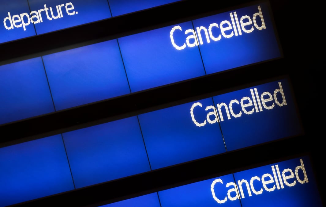 La suspension des vols vers le royaume-uni plonge un peu plus encore le transport aerien dans la tourmente
