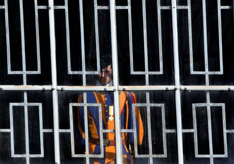 Le vatican reste sous surveillance pour le blanchiment des capitaux