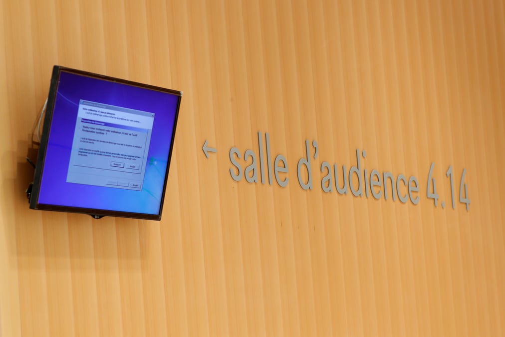 Neuf operateurs contraints de bloquer un site raciste