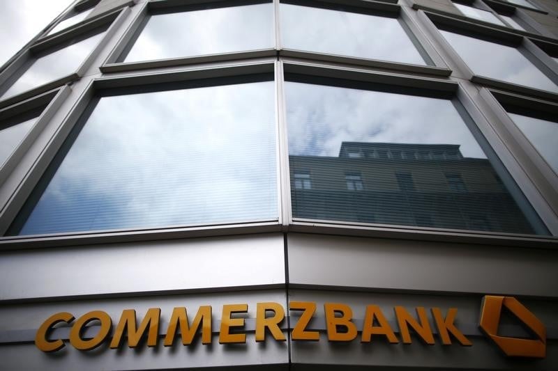 Commerzbank triple son bénéfice au 3e trimestre