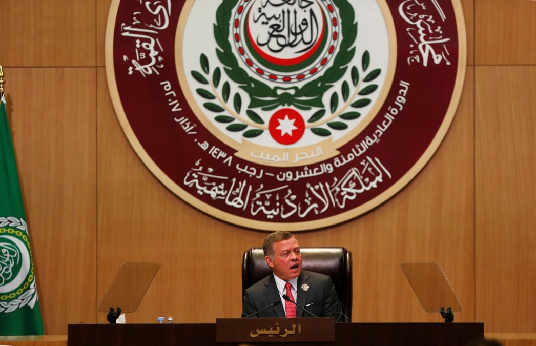 Le roi de jordanie vante une solution a deux etats