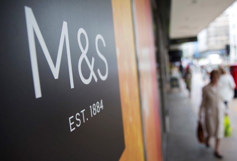 Baisse des ventes hors alimentation de marks & spencer