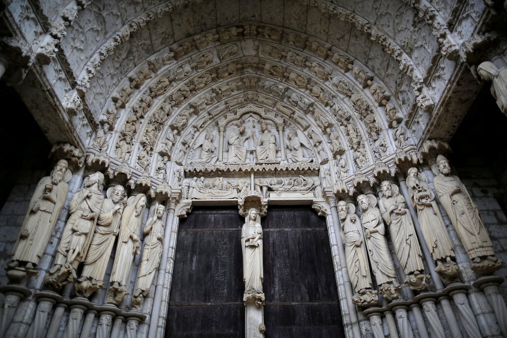 Portes ouvertes mais nefs presque vides, les cathedrales francaises paient le prix fort
