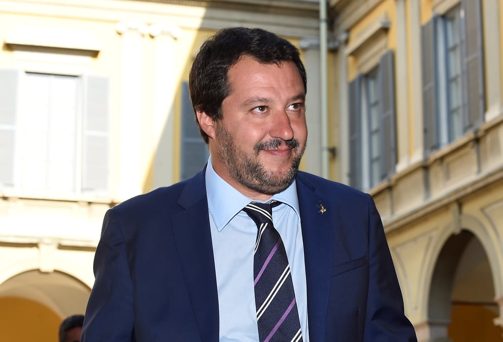 Salvini demande a macron de ne plus refouler les migrants a menton