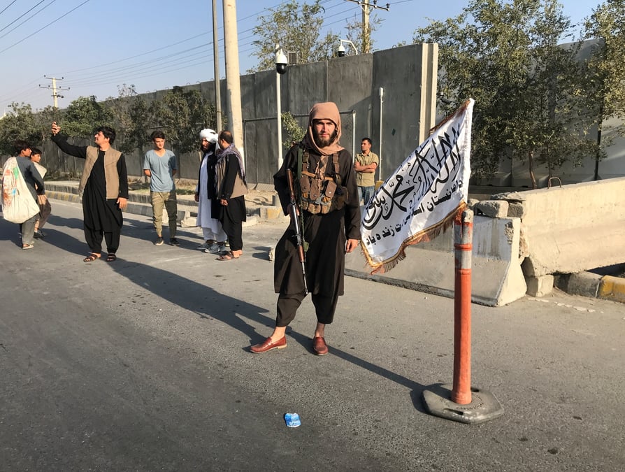 Afghanistan: trop tot pour preciser le changement de gouvernance