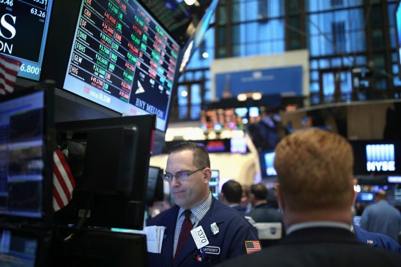 Wall street ouvre en hausse en attendant le discours de trump