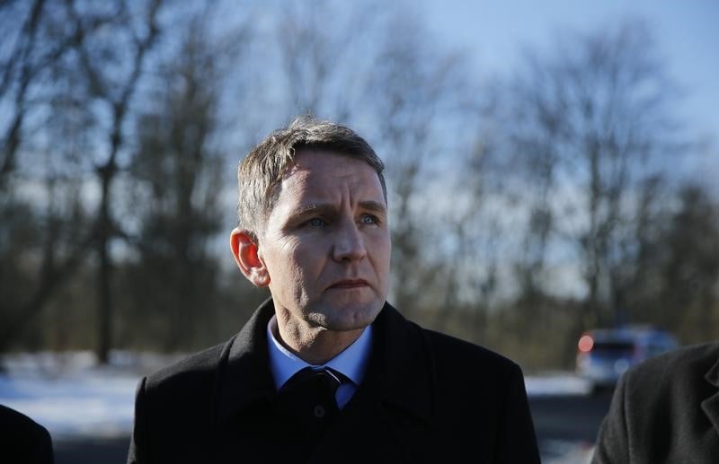 L'afd envisage d'exclure un dirigeant pour critique de l'holocauste