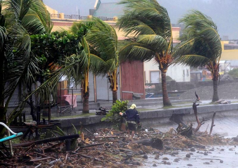 Début de soulagement aux Philippines face au typhon Hagupit