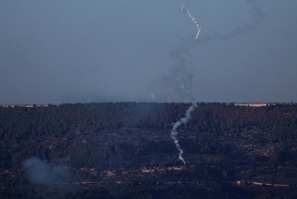 Fusees au-dessus de la frontiere israelo-libanaise