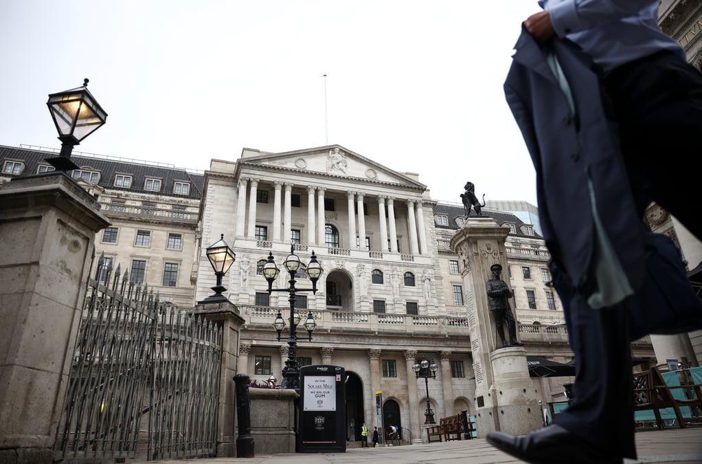 Grande-bretagne : la banque d'angleterre laisse sa politique monetaire inchangee