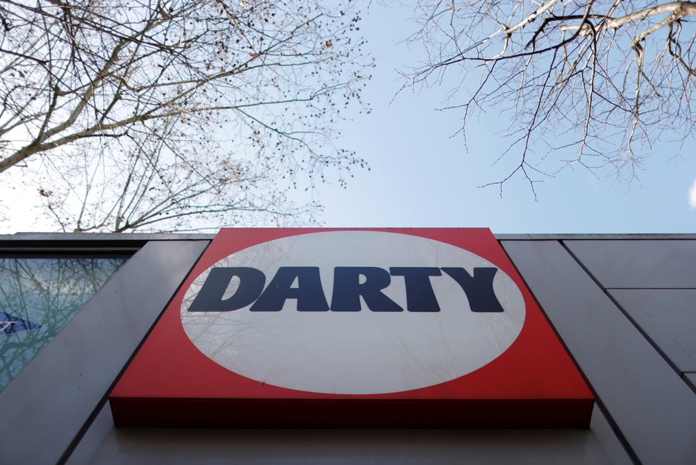 Le logo du detaillant de produits electriques darty a paris