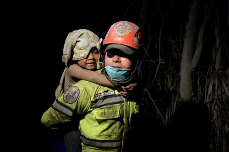 Une eruption fait 25 morts au guatemala