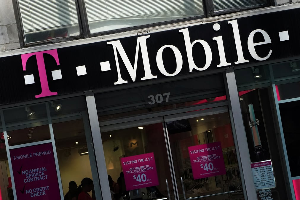 Usa: la justice menace de bloquer la fusion t-mobile/sprint, rapporte cnbc