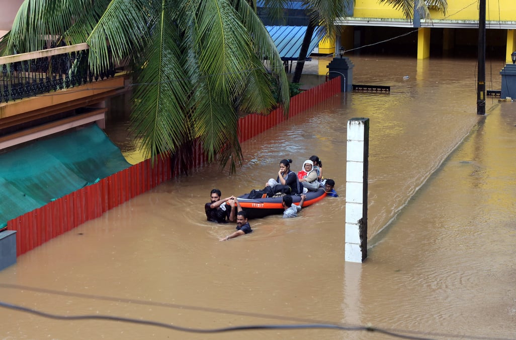 Les inondations du siecle ont fait 164 morts au kerala en inde