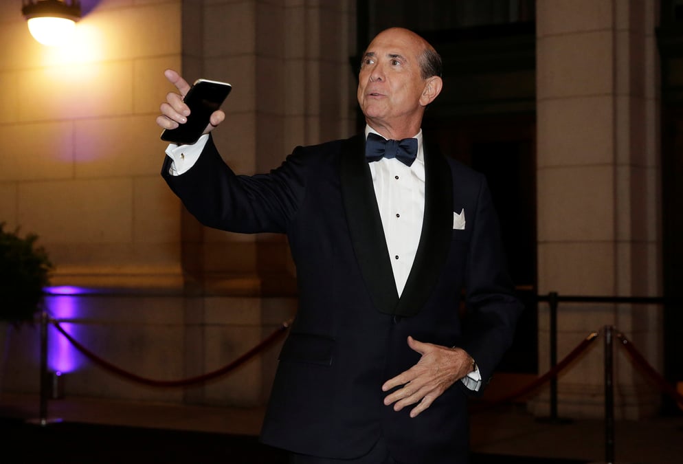 L'ambassadeur us en italie se rend au siege de telecom italia
